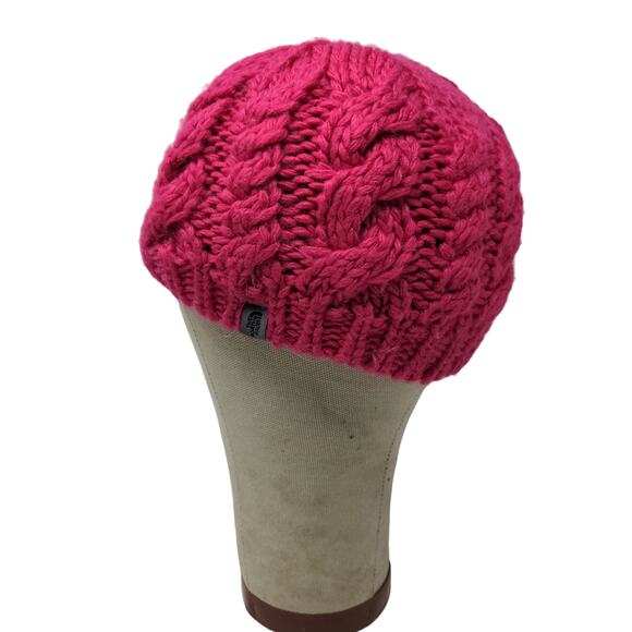 Girls The North Face Cable Knit Hat 70% Acrylic 20% Wool 10% Alpaca Pink Size M - Picture 1 of 10